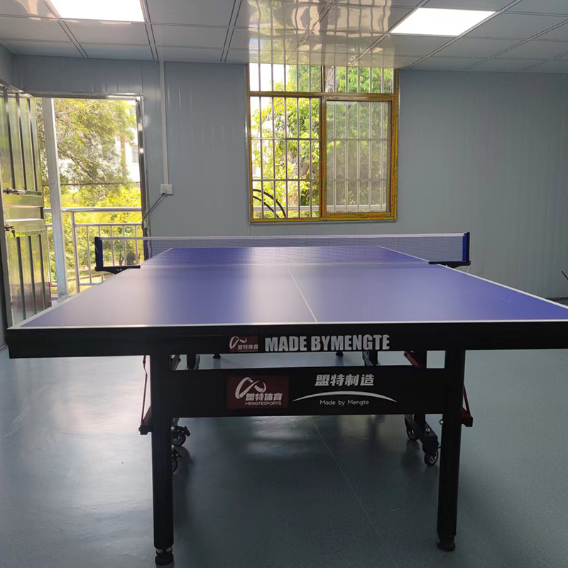 室内折叠移动乒乓球台-星空电竞乒乓球台源头生产工厂